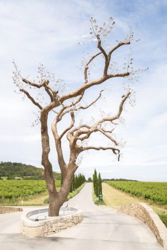 Chateau la Coste, Frankreich, Skulpur von Damian Hirst