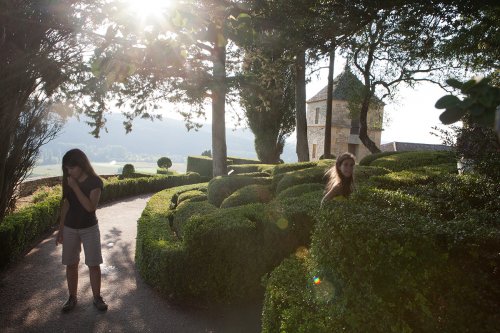 jardins de Marqueyssac, geschnittene Buchshecken mit Besuchern