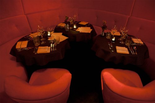 Off-Club, Hamburg, Tische